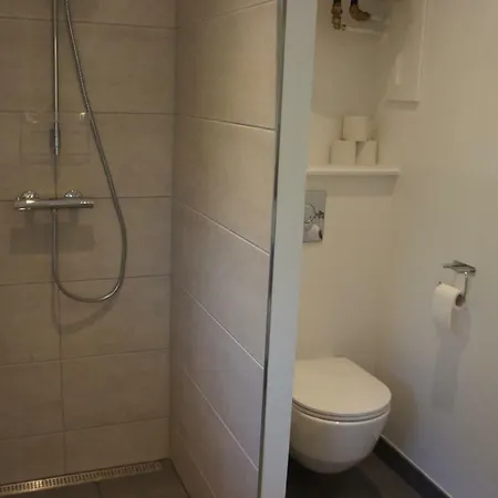 Homestay Allerupvej 15 B